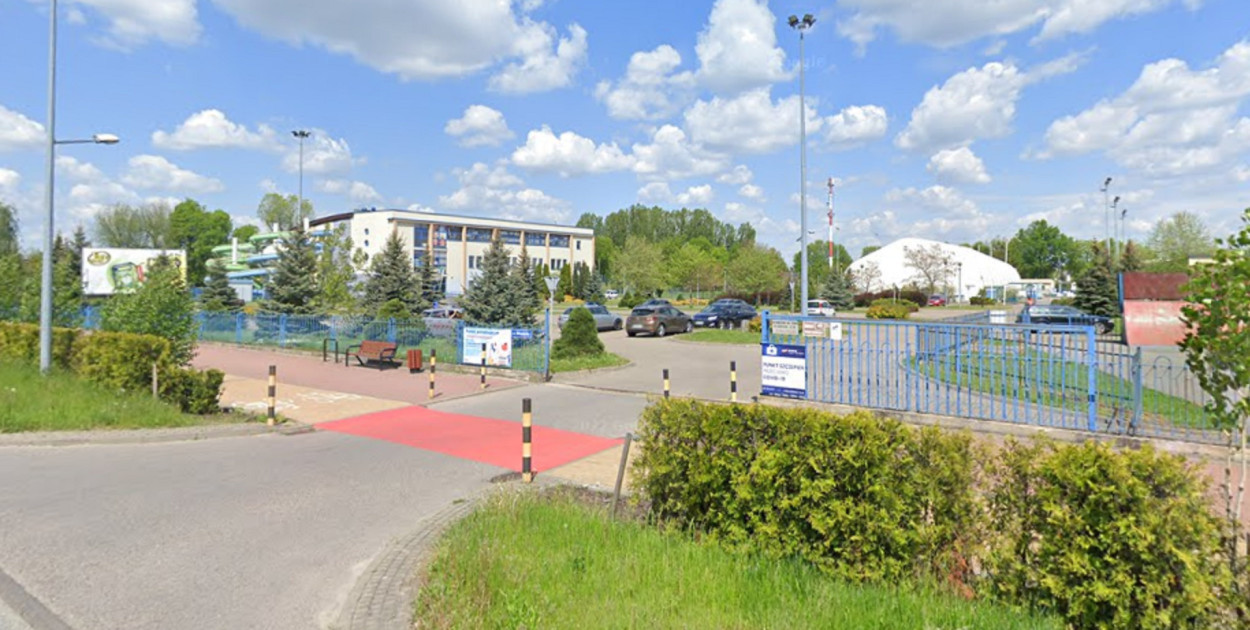 Umowa na wodny plac zabaw w Sochaczewie podpisana, powstaną armatki i parasole