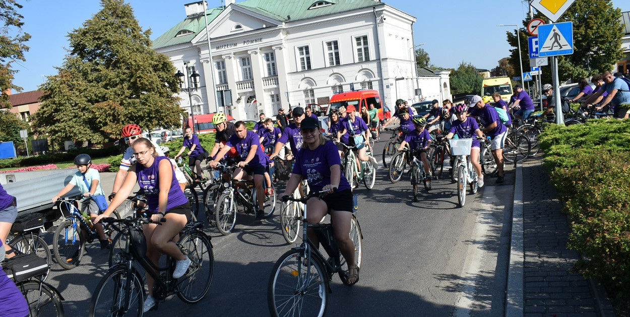 Rodzinny Rajd Rowerowy im. Anny i Tadeusza Krawczyków. Uczestnicy dopisali
