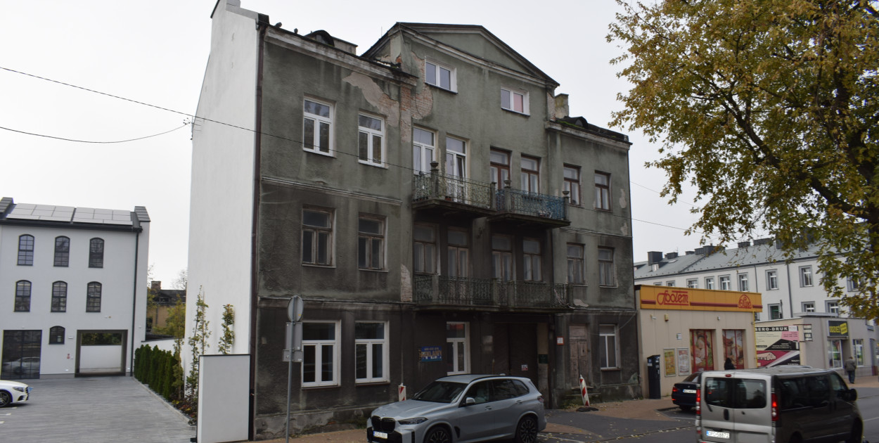 Zabytkowa kamienica przy 1. Maja sprzedana, budynek odzyska urok i blask