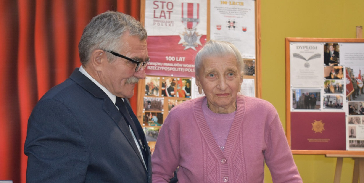 100 lat Związku Inwalidów Wojennych w Sochaczewie, wzruszająco w kramnicach