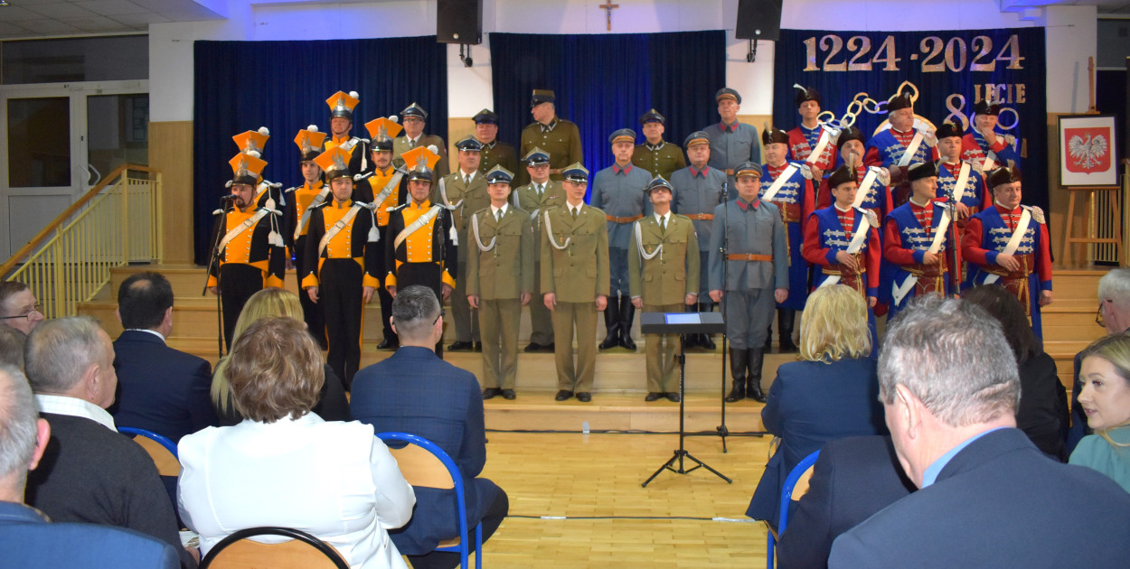 800-lecie Iłowa z wisienką na torcie w postaci występu Chóru Wojska Polskiego