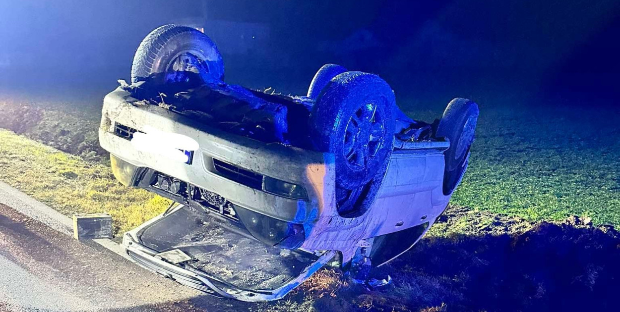 DW 577: dwa dachowania niemal w tym samym miejscu