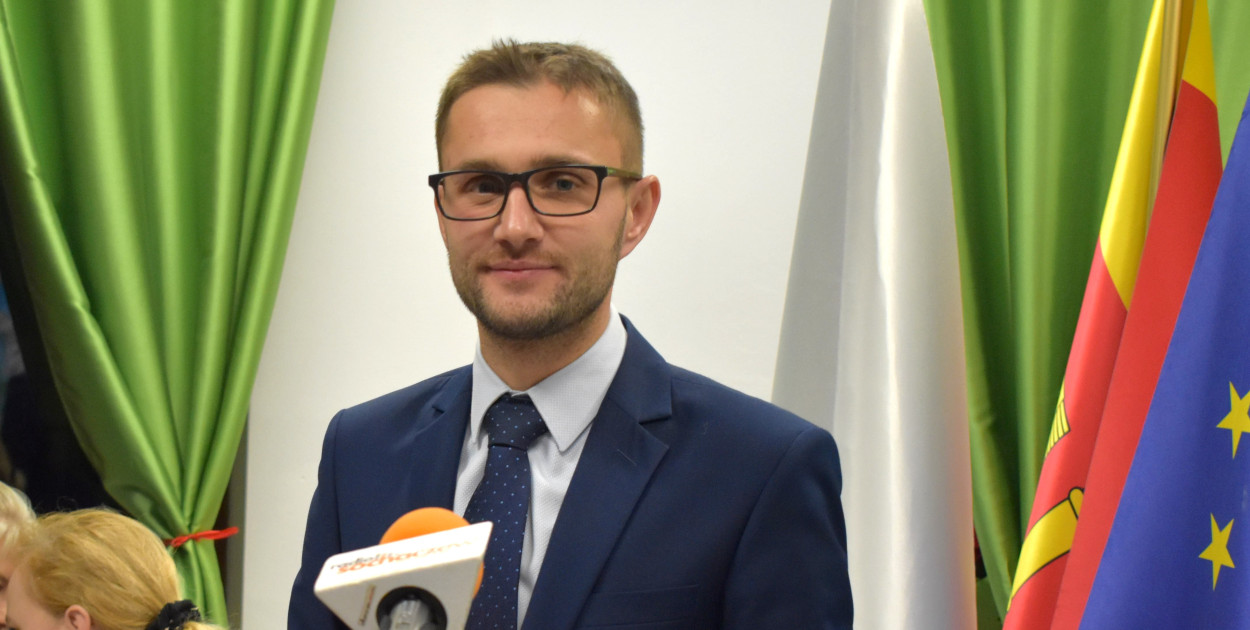 Wójt Damian Jaworski Osobowością Roku w powiecie, jest prośba