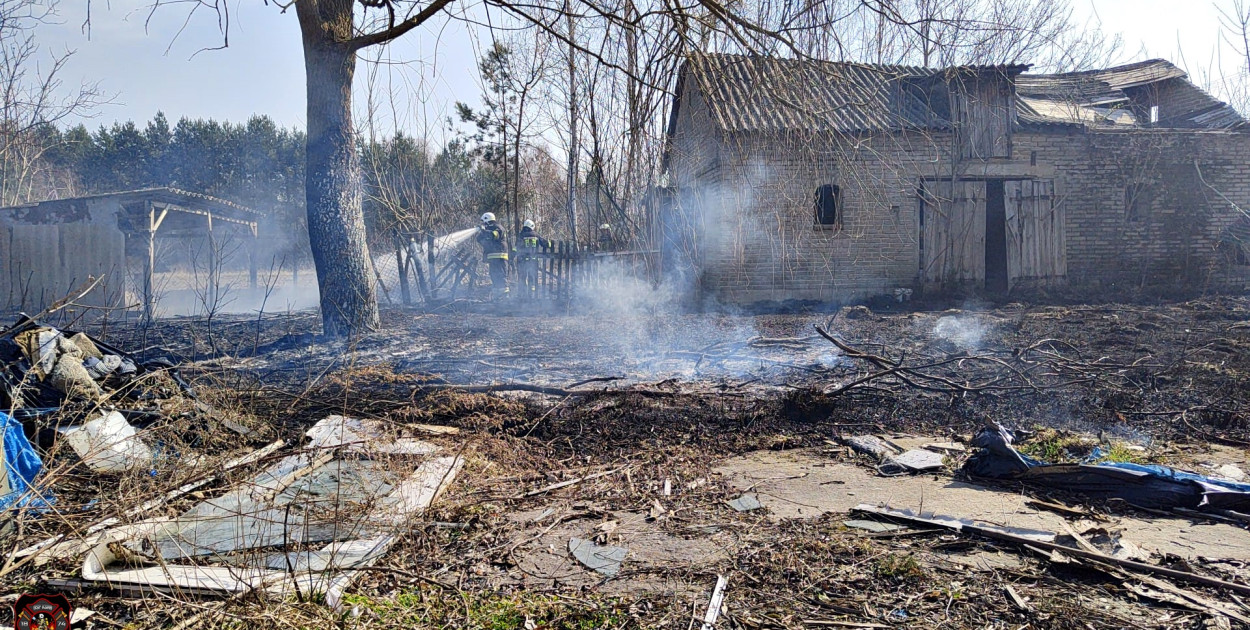 Pożar traw w Bibiampolu, foto OSP Młodzieszyn