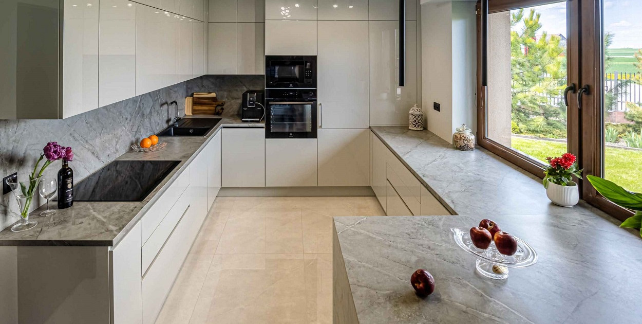 4 kluczowe zalety płyty Invisacook