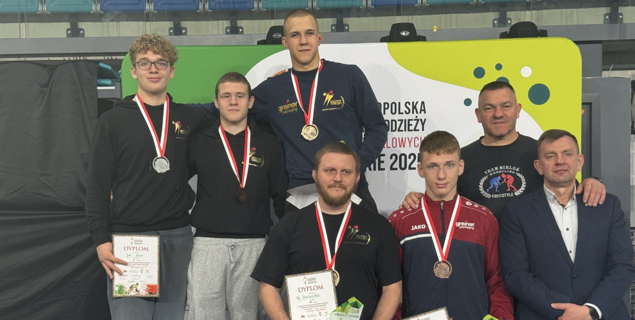 Złoty Aleksander Bielski. Świetna passa zapaśników LKS Mazowsze Teresin