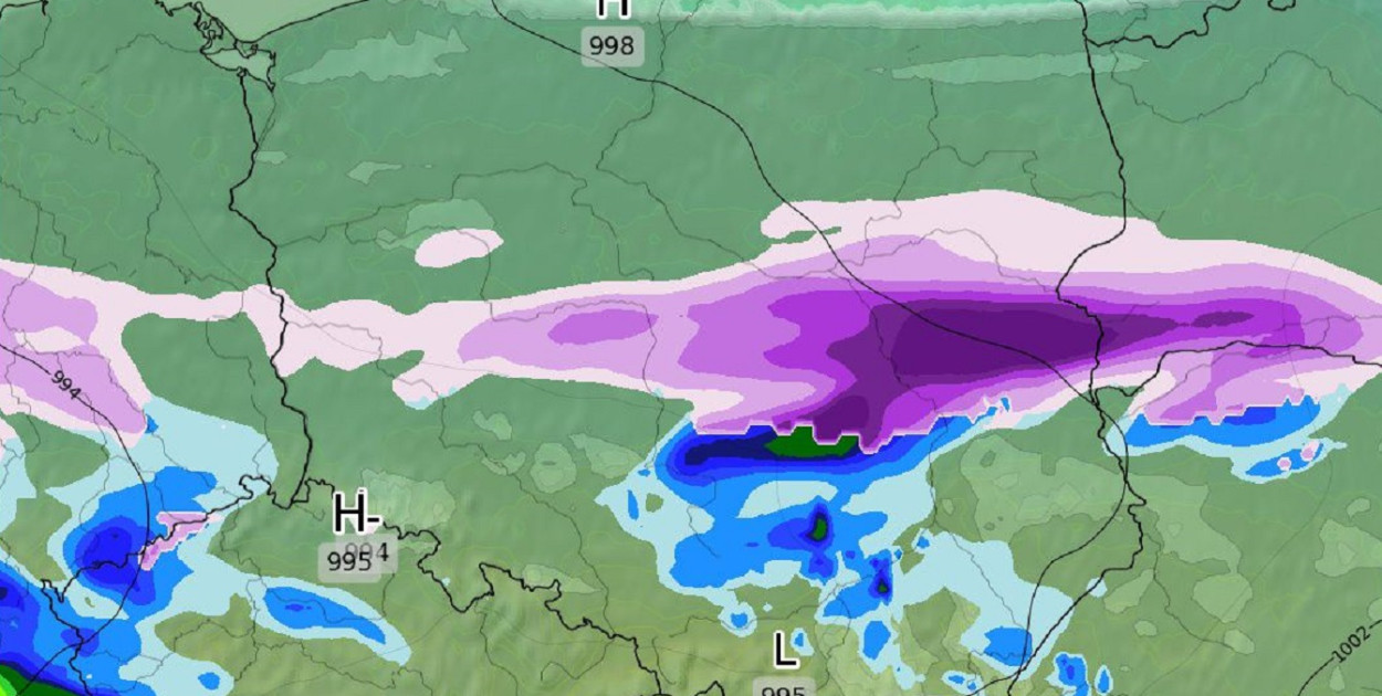 fb Łowcy burz - województwo mazowieckie,  wxcharts.com - model synoptyczny ICON