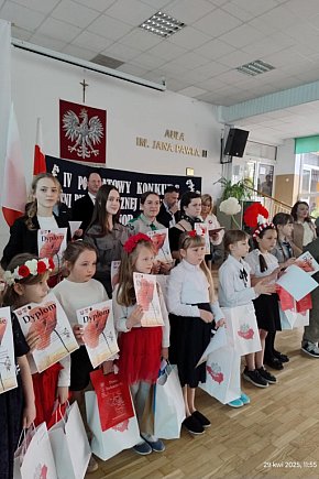 IV Powiatowy Konkurs Pieśni Patriotycznej i Legionowej „Bóg-Honor-Ojczyzna” 2025-15545
