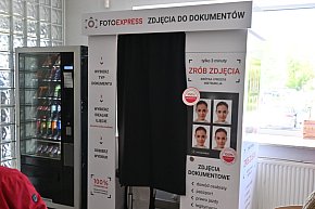 Sochaczew: w Starostwie stanęła fotobudka-15554