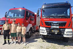 Uroczyście w OSP Wężyki-15791