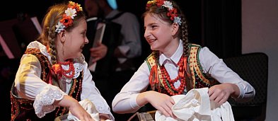 Folkowy piknik w SCK-5869