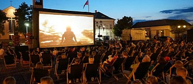 Kino Letnie na placu Kościuszki w Sochaczewie-309935