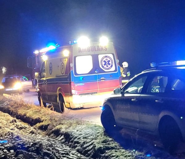 Policja o potrąceniu pieszego w gminie Młodzieszyn-70779