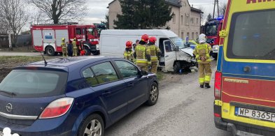 Wypadek w Szymanowie, poszkodowana jedna osoba-72728