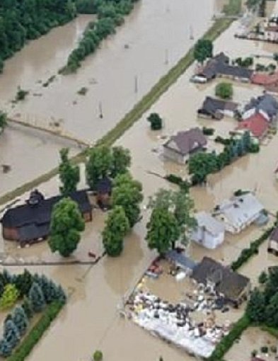 Lokalne samorządy ogłaszają wspólną zbiórkę dla powodzian-78067