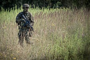 Polski generał z mocnym przesłaniem! "Nasze pokolenie stanie z bronią w ręku"-78596