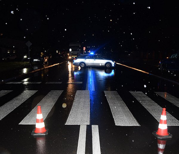 Policja o potrąceniu pieszej na al. 600-lecia-79772