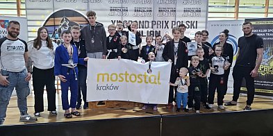 Młode wilki Mata Leao Jiu Jitsu z medalami-82375