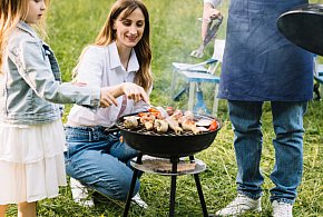 Czy 2 maja to dzień wolny od pracy? Jak działają sklepy i urzędy?-83666