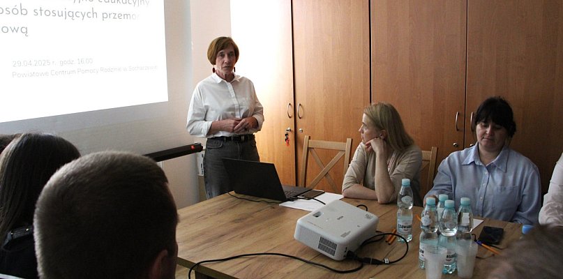 Specjalny program dla osób stosujących przemoc domową za nami - 83654