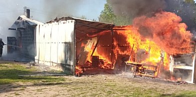 Intensywny weekend w powiecie. Pożary zabudowań i nie tylko-83890
