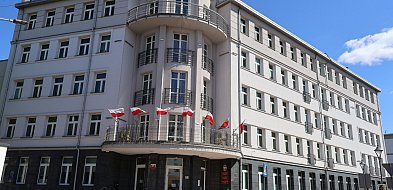 Przedstawiciele PCPR w ratuszu, tematem przewodnim rodzicielstwo zastępcze-83937