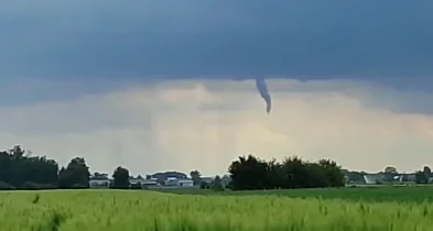 Nietypowe zjawisko pogodowe pod Łowiczem [VIDEO]-84322