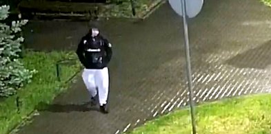 Błonie: banery wyborcze przedmiotem wandalizmu, policja szuka sprawców-84352