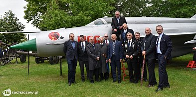 Koło lotników wkrótce ze sztandarem, zapraszamy na obchody-84405