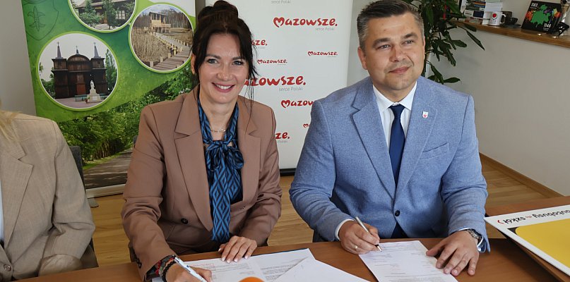 Nowy autobus szkolny dla Gminy Kampinos: podpisano umowę - 84448