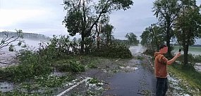 Nawałnica nad pobliskim Drobinem, groźnie w pogodzie