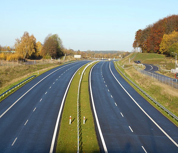 To może uderzyć w portfele urlopowiczów. Ważna decyzja rządu-85106