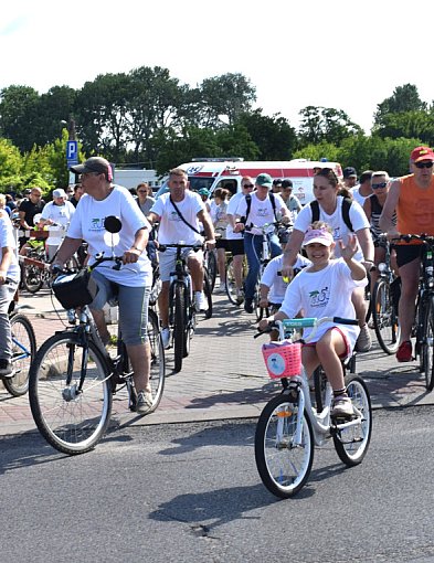 Od juniora do seniora, czyli rodzinnie na rowerach przez powiat-85149