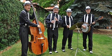 Nowość w Garbolewskim: na dechach i z muzyką na żywo-85197