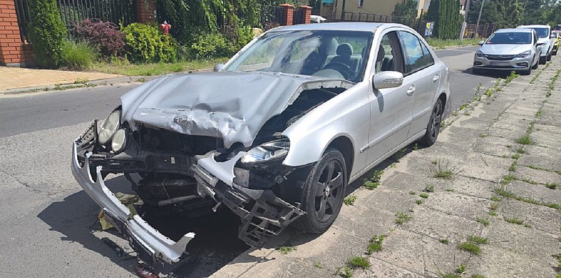 Policja o zderzeniu w Chodakowie: 33-letni uciekinier namierzony - 85187