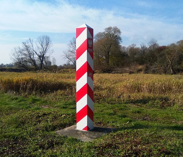 Nie każdy przejedzie bez zatrzymania. Wracają kontrole na granicach Polski-85236