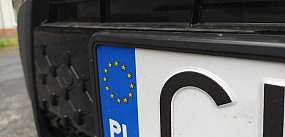 Rejestracja auta przez internet i koniec z przynoszenie