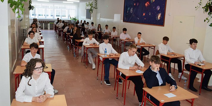 Egzamin ósmoklasisty 2025 w powiecie: mamy wyniki