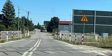 Na nagusa w biały dzień, groźnie przy torach w Starym Żylinie-85375