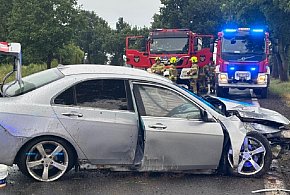 Wypadek w Tułowicach, jedna osoba trafiła do szpitala-85464