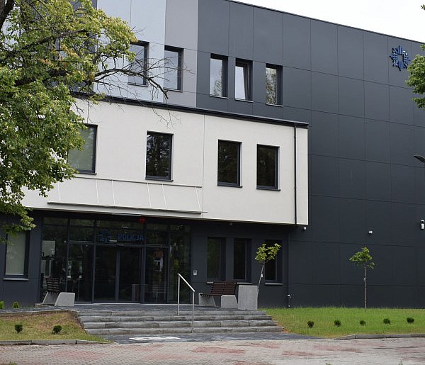 KPP Sochaczew: oszukana "na Szwajcara", straciła 25 tysięcy-85514