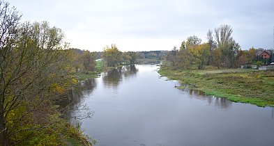 Pierwsza taka bakteria w Bzurze, ważny komunikat inspektora-86165