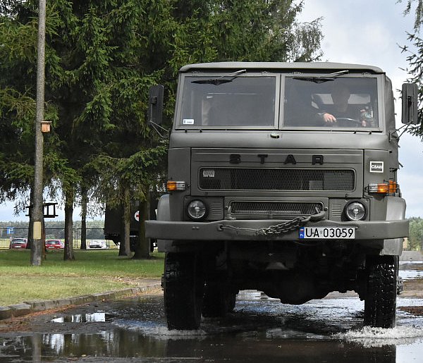 Kolumny wojskowe wyjadą na ulice. Wojsko zapowiada wielkie manewry-86463