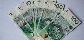 Alimenciarze zalegają miliardy. Płacimy za nich