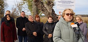 Kolejny odcinek drogi Złota - Dębsk wyremontowany