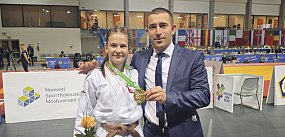 Złota Julia Błaszczyk. Mazurek Dąbrowskiego w Gyor