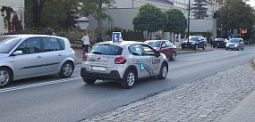 Prawo jazdy przed osiemnastką. Państwo otwiera furtkę