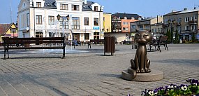 Pomnik Bonifacego na Placu Kościuszki, są powody