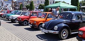 Zlot starej motoryzacji na Dniach Sochaczewa