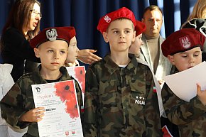 Sochaczew: Talenty, talenty i talenty, za nami Tydzień Patriotyczny w SP7-16354